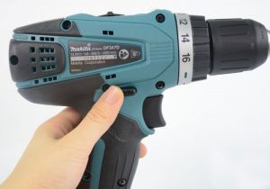 may-khoan-cam-tay-makita