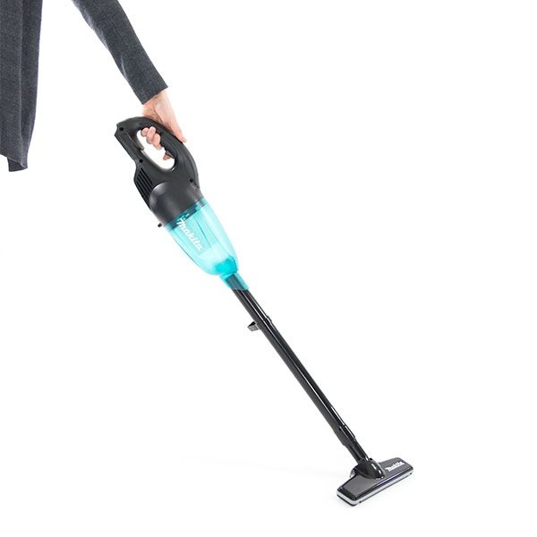 may-hut-bui-chay-pin-makita-dcl180zb-2