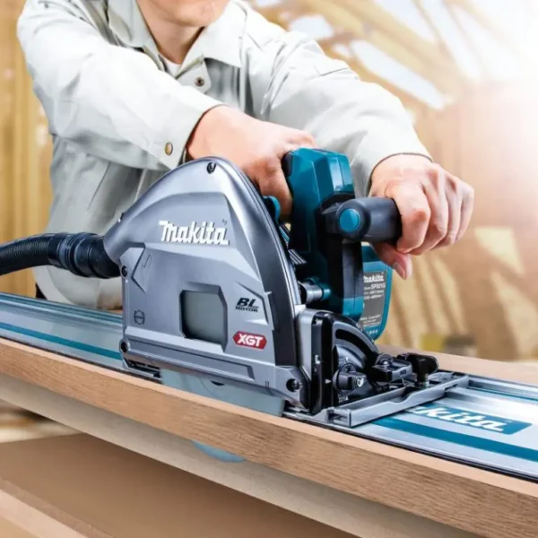 Máy cưa đĩa cắt sâu dùng pin Makita SP001GZ