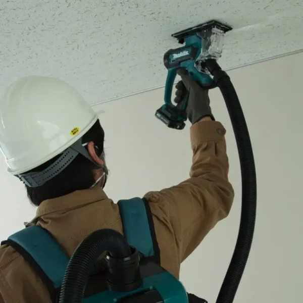 Máy cắt thạch cao dùng pin Makita SD100DZ