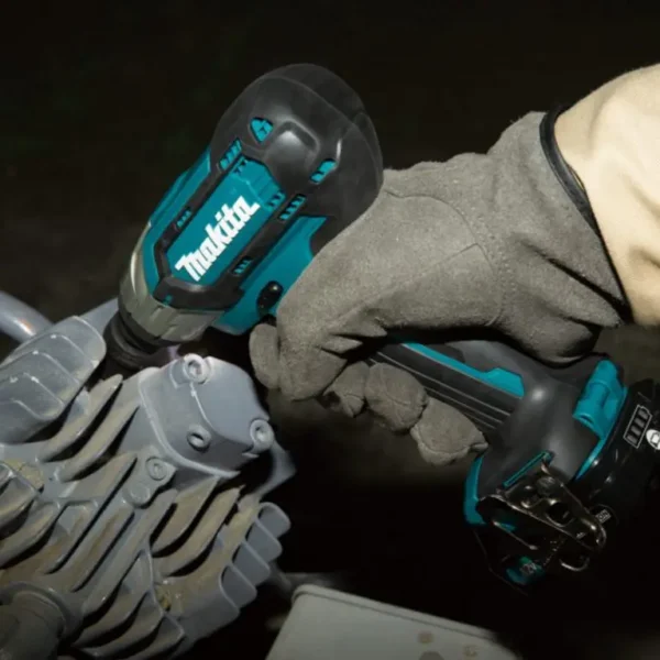 Máy siết bu lông dùng pin Makita TW141DSAE