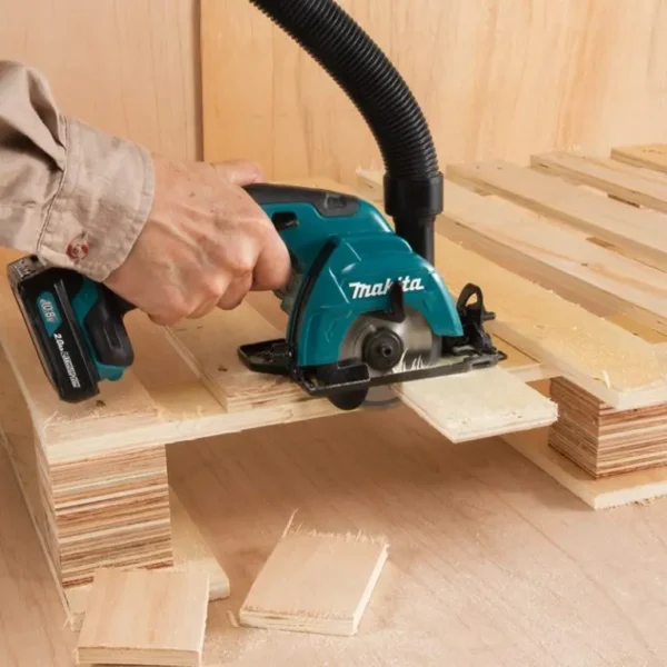 Máy cưa đĩa dùng pin Makita HS301DZ
