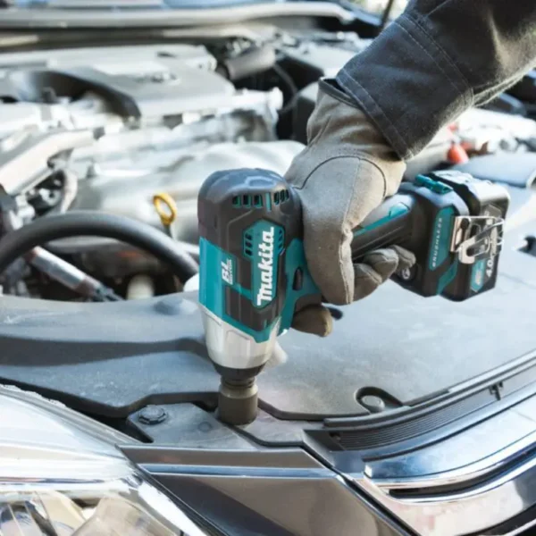Máy siết bu lông dùng pin Makita TW160DZ