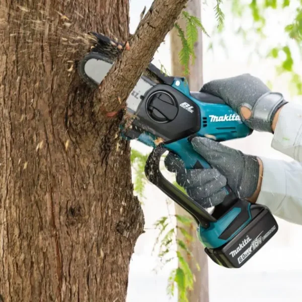 Máy cưa cành dùng pin Makita DUC101SF01